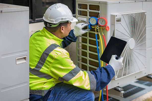 Professional Ductwork Repair technician working in Fowler, MI